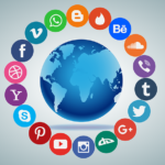 Weltkugel mit Sozialen Medien Symbolen
